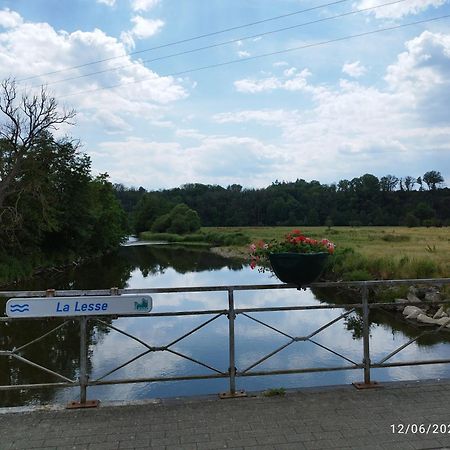 Gite Rural 3 Epis "Aux Pieds Des Ar'Den" - Chambre 1 Isolee Et Chambre 2 Dans Hall De Nuit - 34 Rue Du Chateau A 5564 Wanlin - 4 Adultes Et 2 Enfants Houyet Buitenkant foto